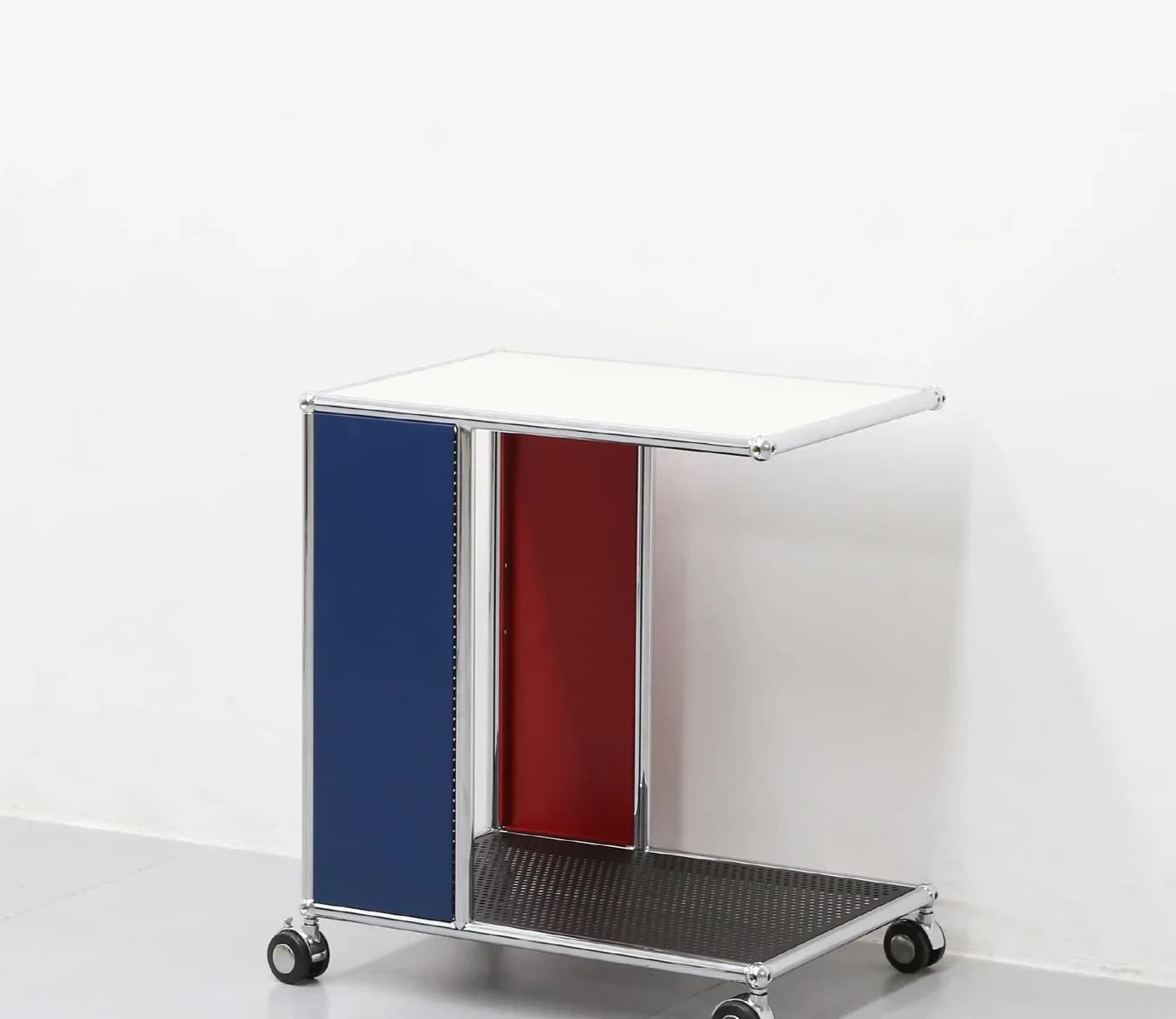Blue-and-red trolley — white top